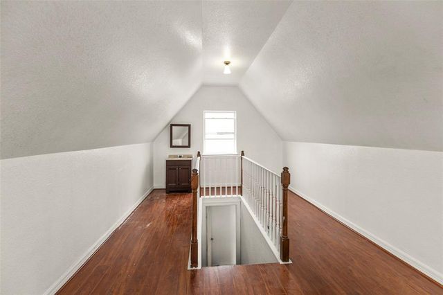 10867 Highway 36 S, Wallis, TX 77485