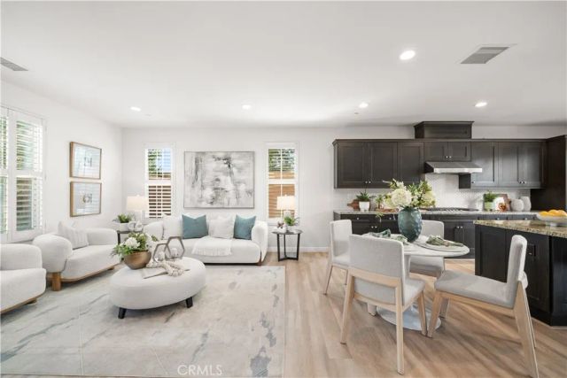 115 Hollow Tree, Irvine, CA 92618