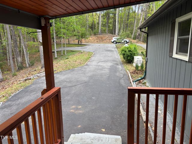 240 Misty Lane, Unicoi, TN 37692