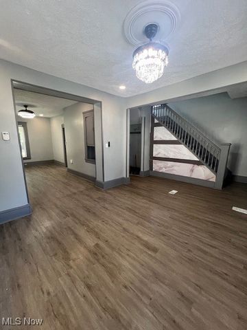 10639 Dupont Avenue, Cleveland, OH 44108