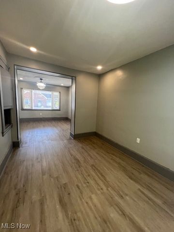 10639 Dupont Avenue, Cleveland, OH 44108