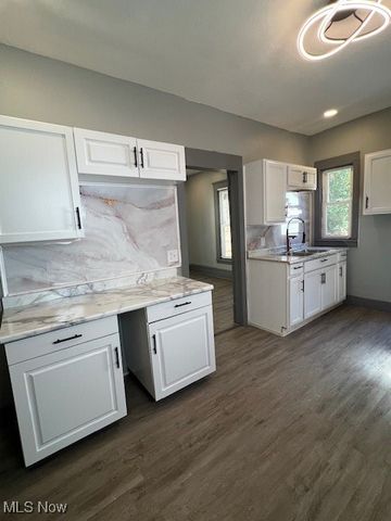 10639 Dupont Avenue, Cleveland, OH 44108