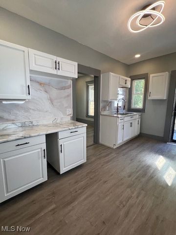 10639 Dupont Avenue, Cleveland, OH 44108