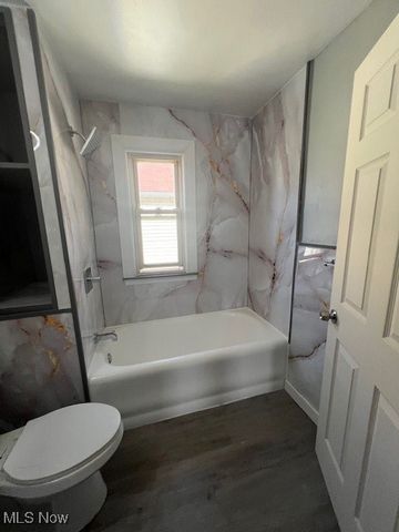 10639 Dupont Avenue, Cleveland, OH 44108