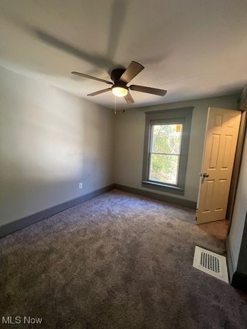 10639 Dupont Avenue, Cleveland, OH 44108