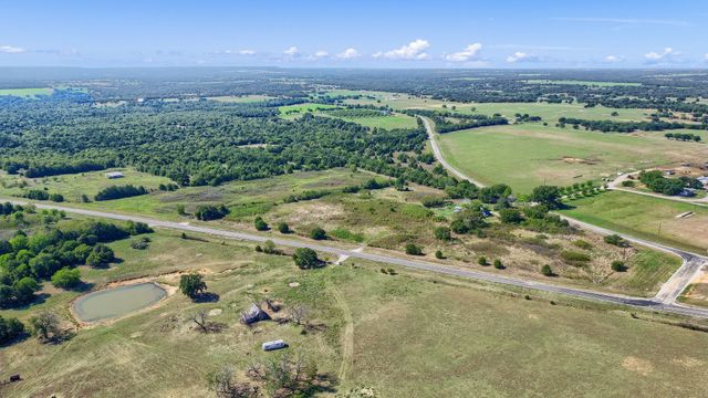 205 Farm to Market Road 373 North, St Jo, TX 76265