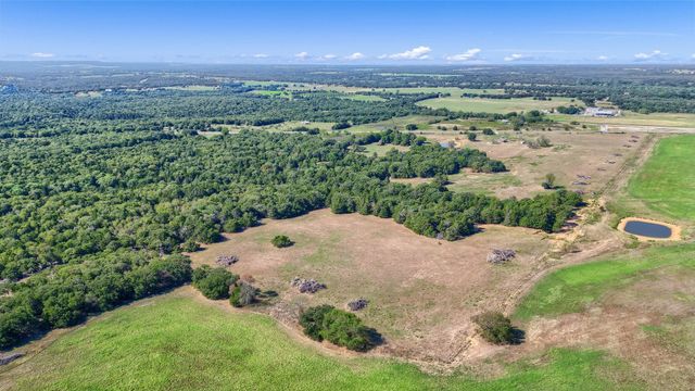 205 Farm to Market Road 373 North, St Jo, TX 76265