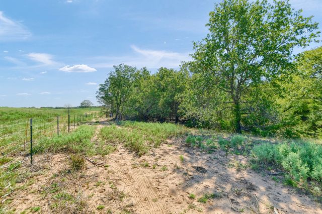 205 Farm to Market Road 373 North, St Jo, TX 76265