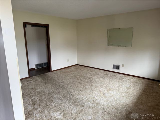 504 Meadow Lane, Trenton, OH 45067