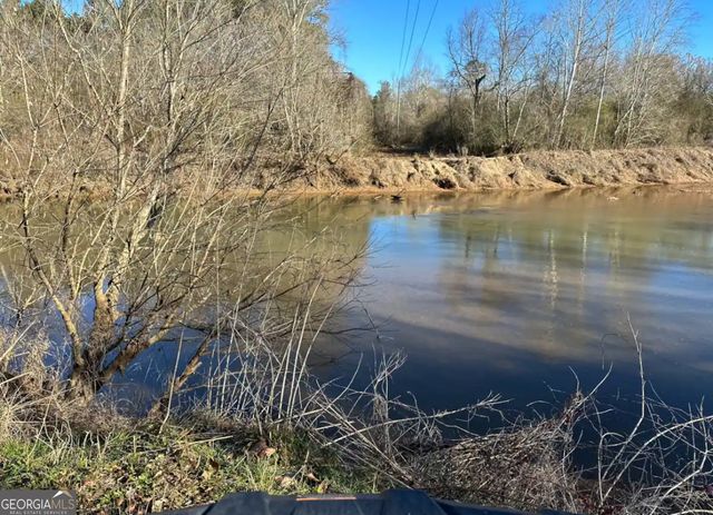 950 Island Shoals Road, Jackson, GA 30233