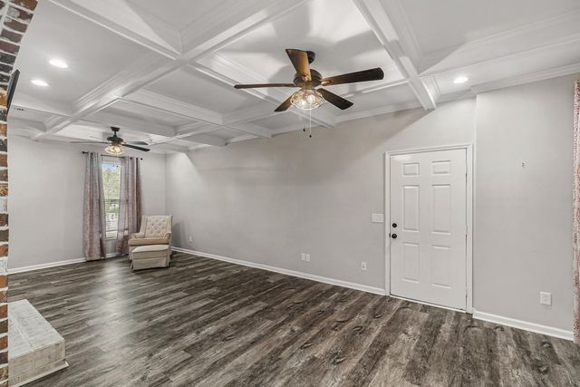 123 Waterford Place, Dothan, AL 36303