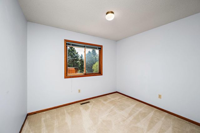 9237 Queens Gardens, Brooklyn Park, MN 55443