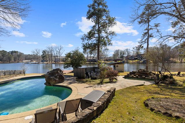 301 Dolores, Marshall, TX 75672