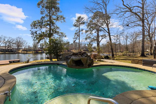 301 Dolores, Marshall, TX 75672