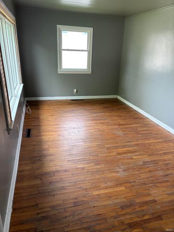 505 S Poplar Street, Hartford City, IN 47348