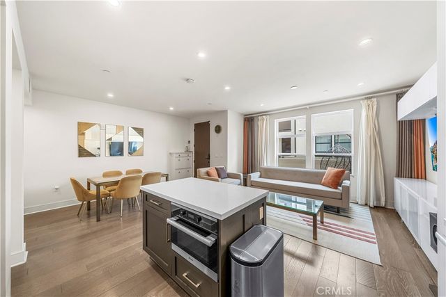 820 Mission 106, South Pasadena, CA 91030