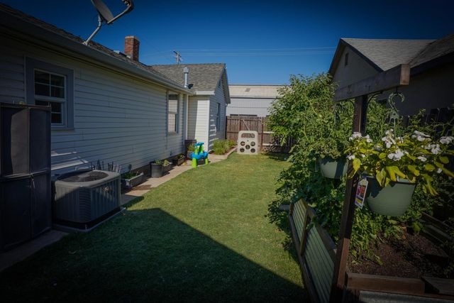 835 S Sacramento St, Lodi, CA 95240