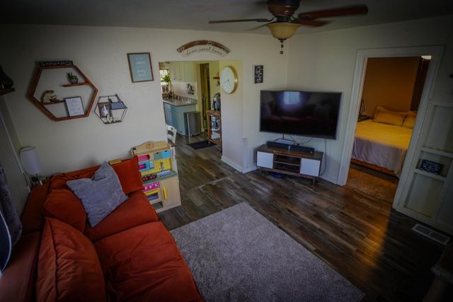 835 S Sacramento St, Lodi, CA 95240