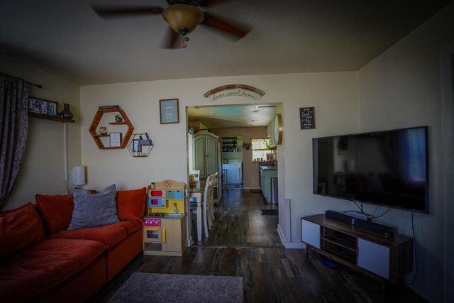 835 S Sacramento St, Lodi, CA 95240