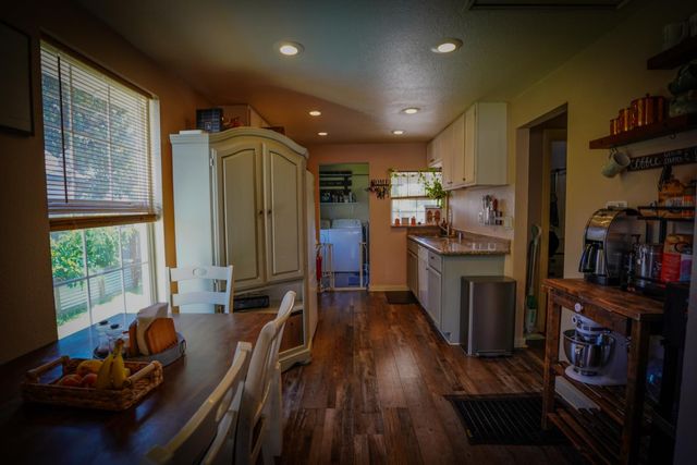835 S Sacramento St, Lodi, CA 95240