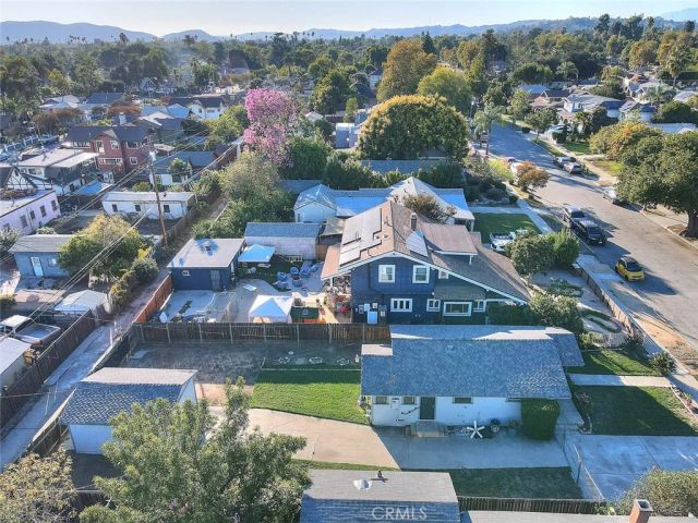 656 E Columbia, Pomona, CA 91767