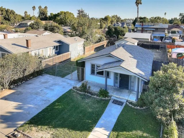 656 E Columbia, Pomona, CA 91767