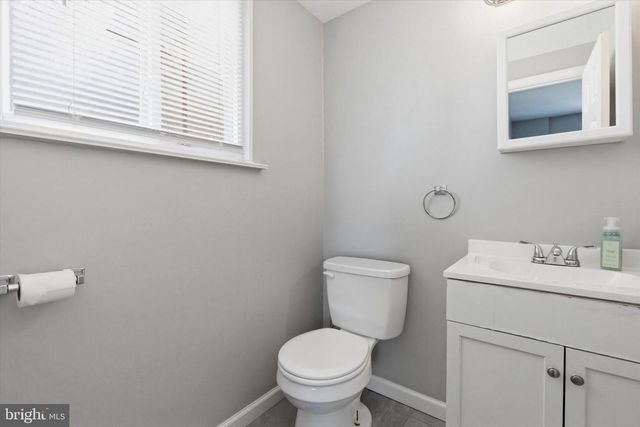 8254 RODNEY ST, Philadelphia, PA 19150