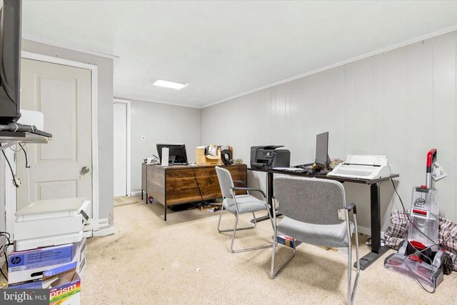 8254 RODNEY ST, Philadelphia, PA 19150