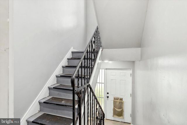 8254 RODNEY ST, Philadelphia, PA 19150