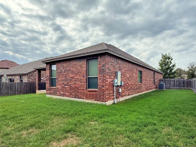 1140 Yellow Iris RD, Leander, TX 78641