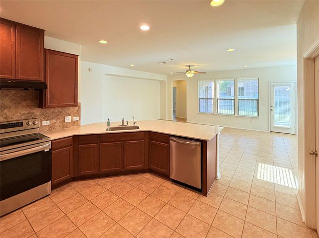 1140 Yellow Iris RD, Leander, TX 78641