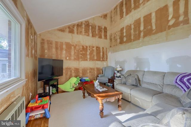 105 RADCLIFFE, Reading, PA 19609