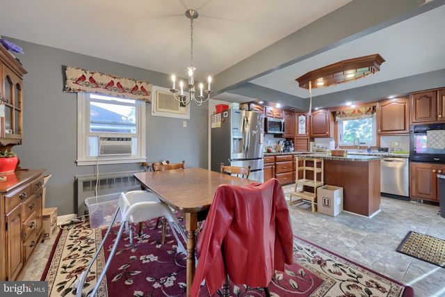 105 RADCLIFFE, Reading, PA 19609
