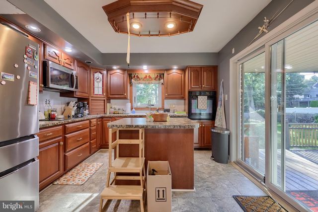 105 RADCLIFFE, Reading, PA 19609