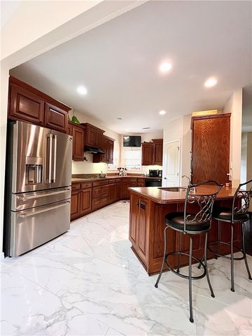 1 Yarty Lane, Bella Vista, AR 72715