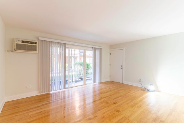 6255 S Mason Street 1C, Chicago, IL 60638