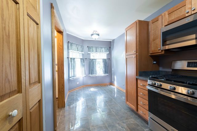 754 Savannah Lane, Crystal Lake, IL 60014