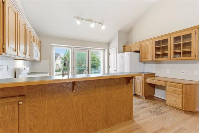 12057 S Troost Street, Olathe, KS 66061
