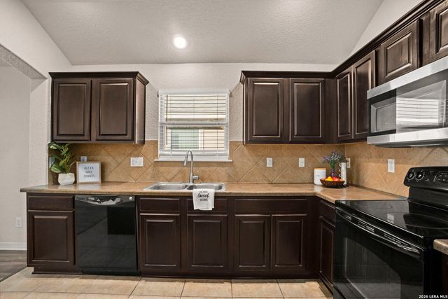 11930 Cheney Glen, San Antonio, TX 78254