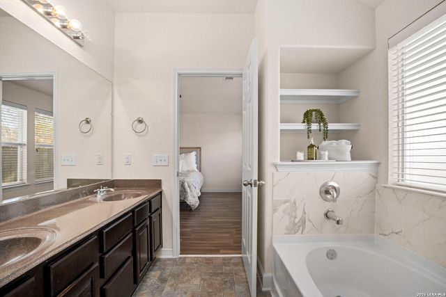 11930 Cheney Glen, San Antonio, TX 78254