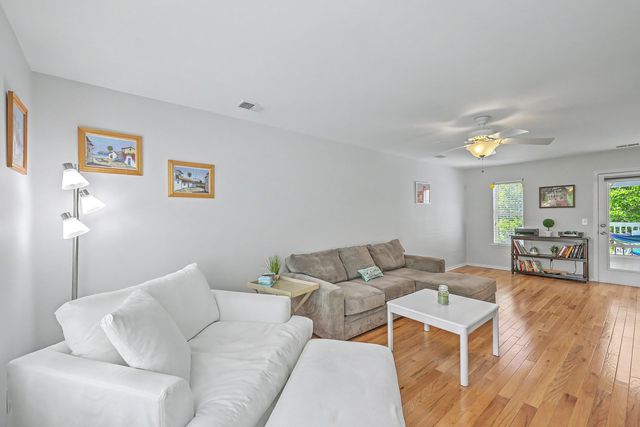 1728 Alan Brooke Drive, Mount Pleasant, SC 29466