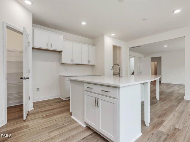 129 Celtic Lane, Lillington, NC 27546