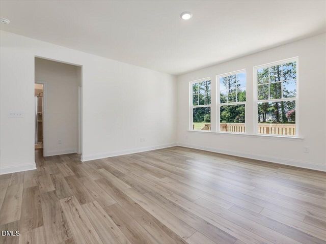 129 Celtic Lane, Lillington, NC 27546