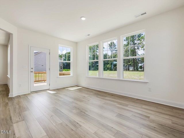 129 Celtic Lane, Lillington, NC 27546