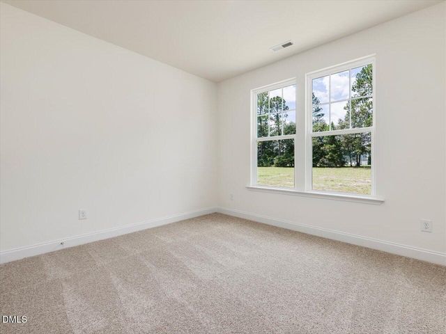 129 Celtic Lane, Lillington, NC 27546