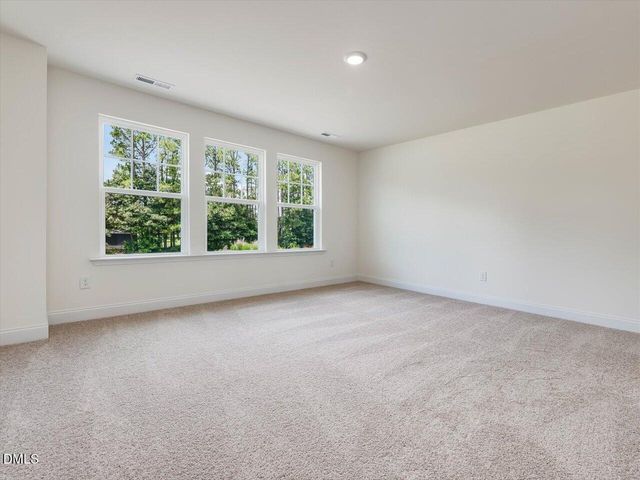 129 Celtic Lane, Lillington, NC 27546