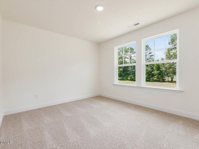 129 Celtic Lane, Lillington, NC 27546