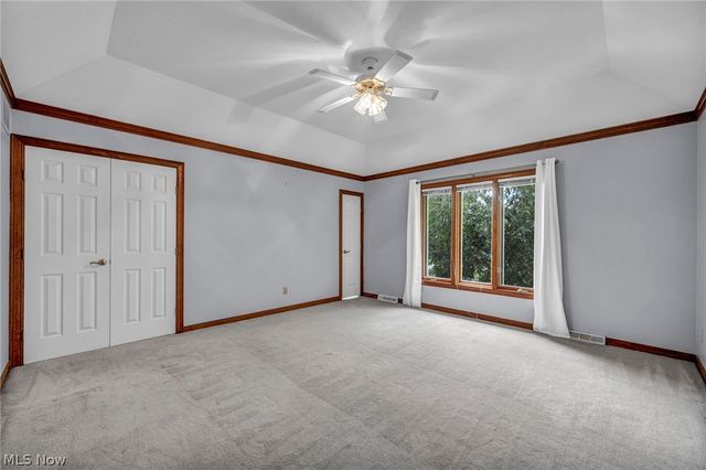 342 Woodbridge Glen, Richmond Heights, OH 44143