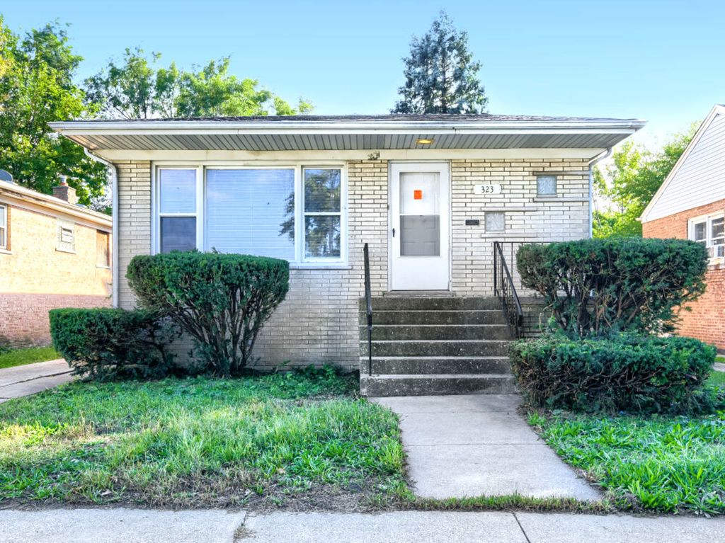 323 154th Place, Calumet City, IL 60409 — exterior