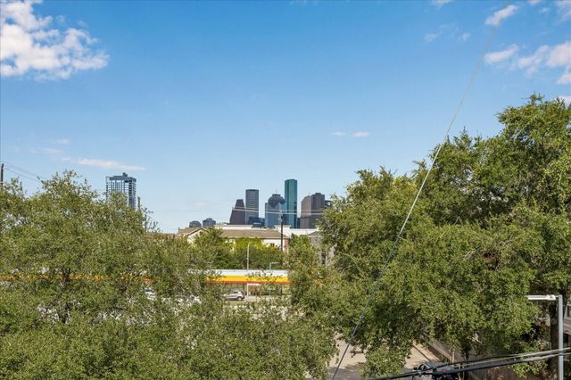 1008 Marconi Street A, Houston, TX 77019
